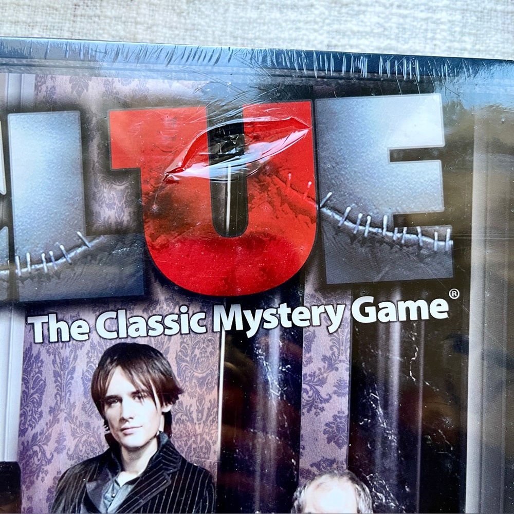 Penny Dreadful Clue Board Game, 2015 NIB - Picture 6 of 15